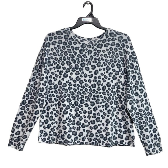 Time and Tru Knit Crewneck Pullover Top Womens Size Large Animal Print Soft - Picture 1 of 9